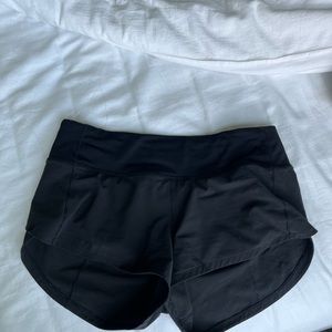 Black speed ups lulu lemon